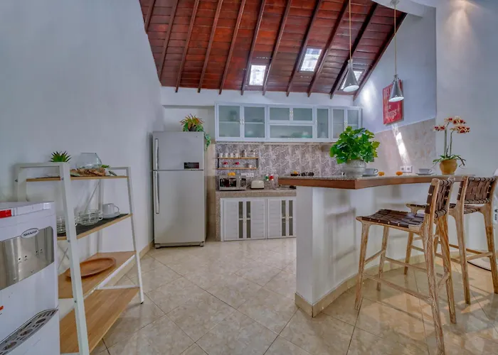 Villa Peaceful 2bd With Private Pool And Garden